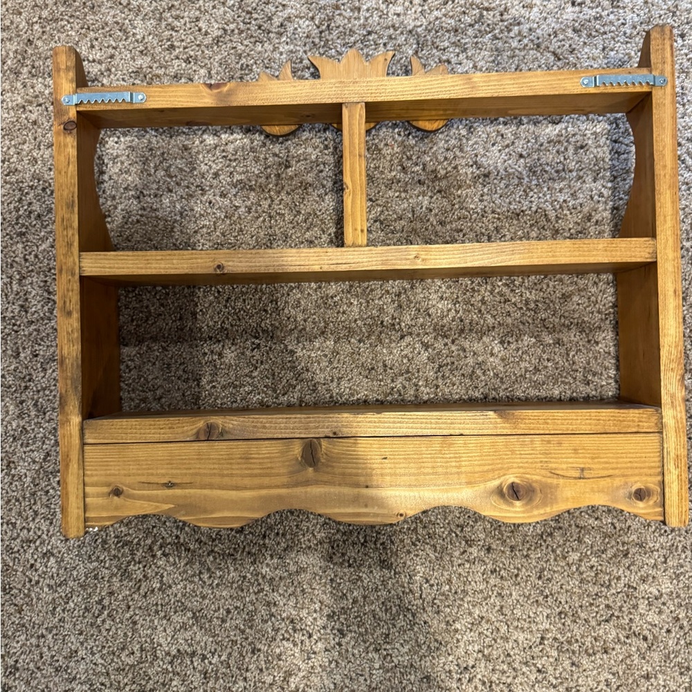 Rustic Wooden Wall Shelf Tulip Cutout Hooks Cottage Farmhouse 20” - Picture 7 of 8